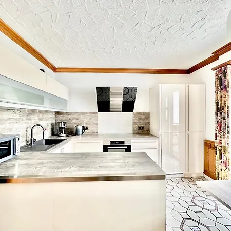 Apartamento 3 Bis 6 Pers Wlan Und Parkplatz, Hdz Und Kliniken In Der Naehe, Direkt An Der A2 Und A30 Gelegen