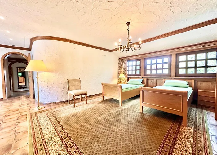 Apartamento 3 Bis 6 Pers Wlan Und Parkplatz, Hdz Und Kliniken In Der Naehe, Direkt An Der A2 Und A30 Gelegen