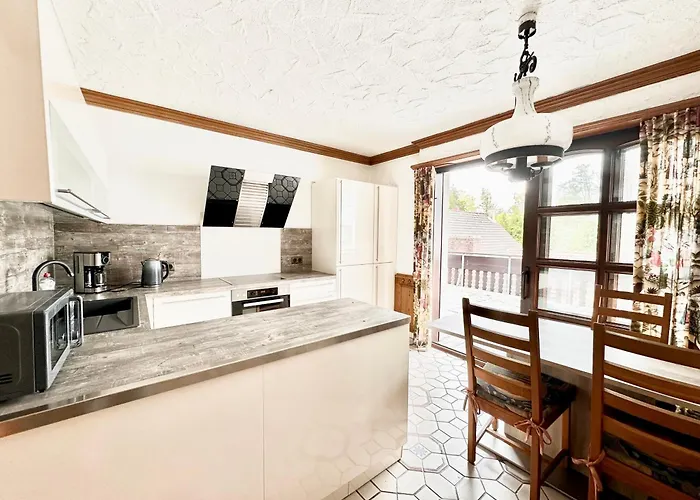 Apartamento 3 Bis 6 Pers Wlan Und Parkplatz, Hdz Und Kliniken In Der Naehe, Direkt An Der A2 Und A30 Gelegen Lohne (North Rhine-Westphalia)